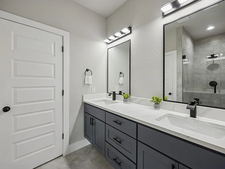 3703 York St — Photo 10