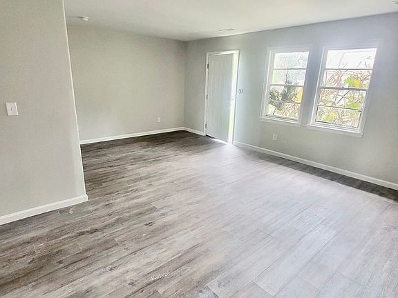 2nd image of 600 McPherson St Unit 2