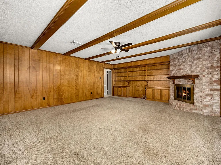 5923 Pebble Springs Dr — Photo 8
