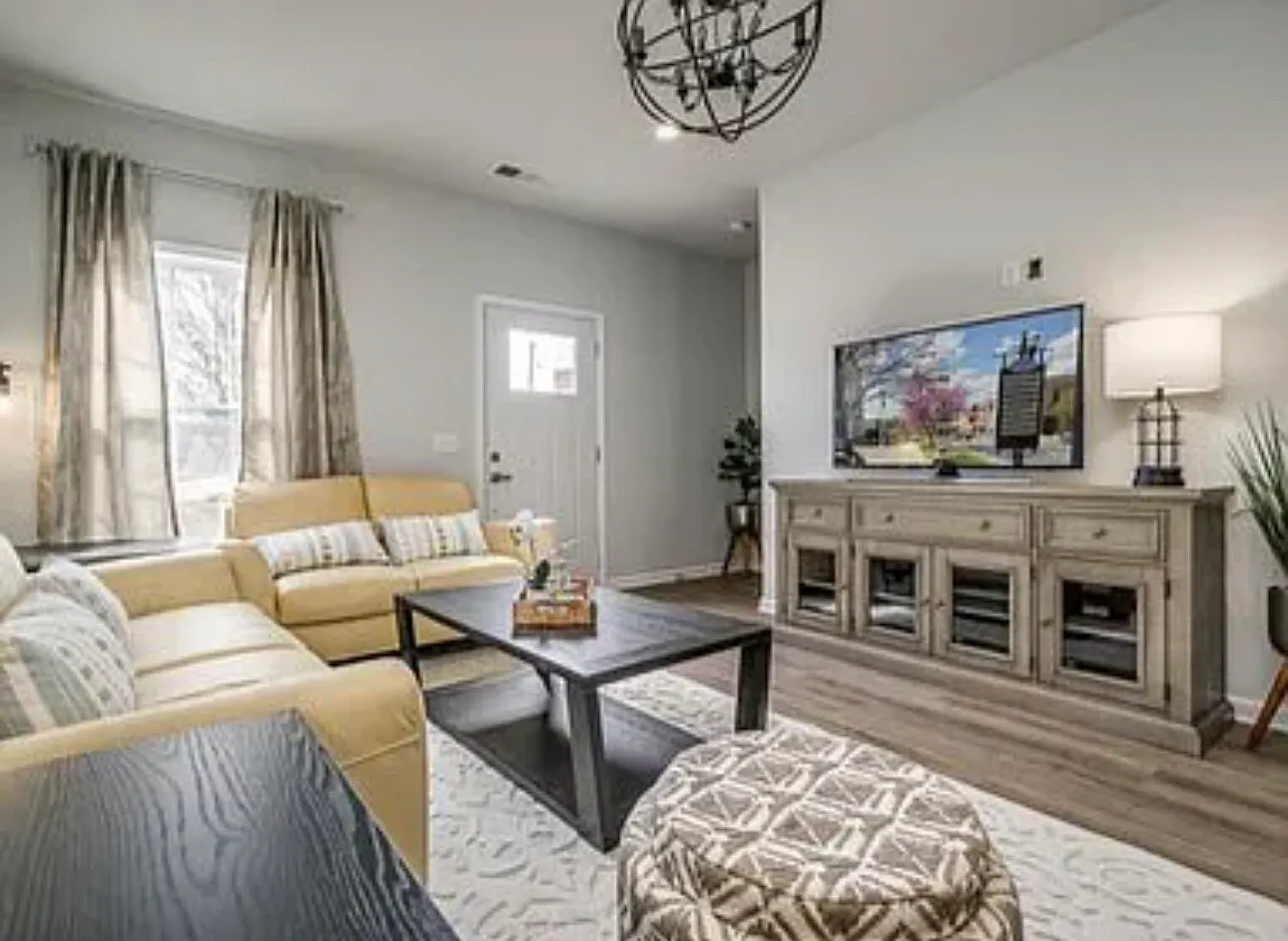 Rosemont Townhomes - 155 — Photo 3
