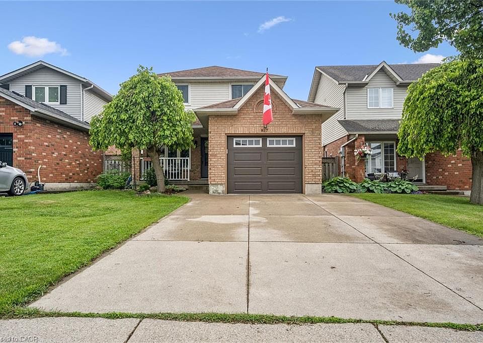 1st image of 817 Acadia Dr