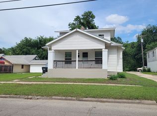 314 N Elm St, Newton, KS 67114