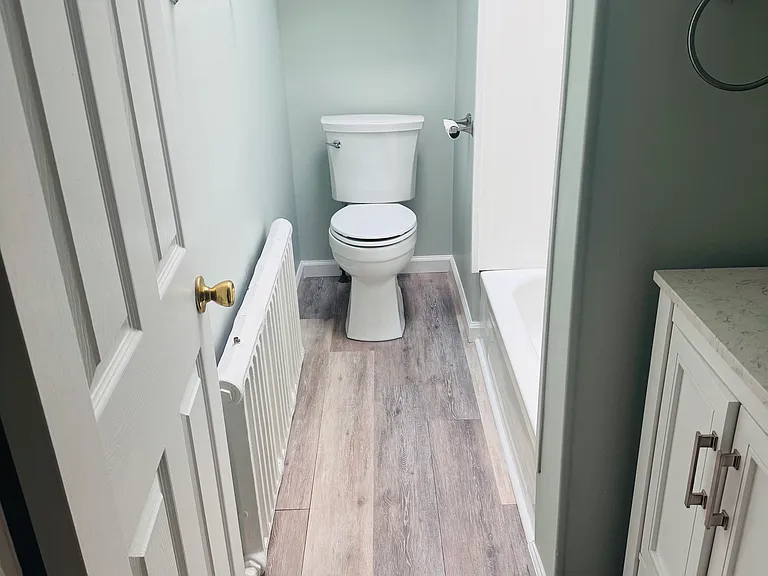 403 S Sycamore St — Photo 12