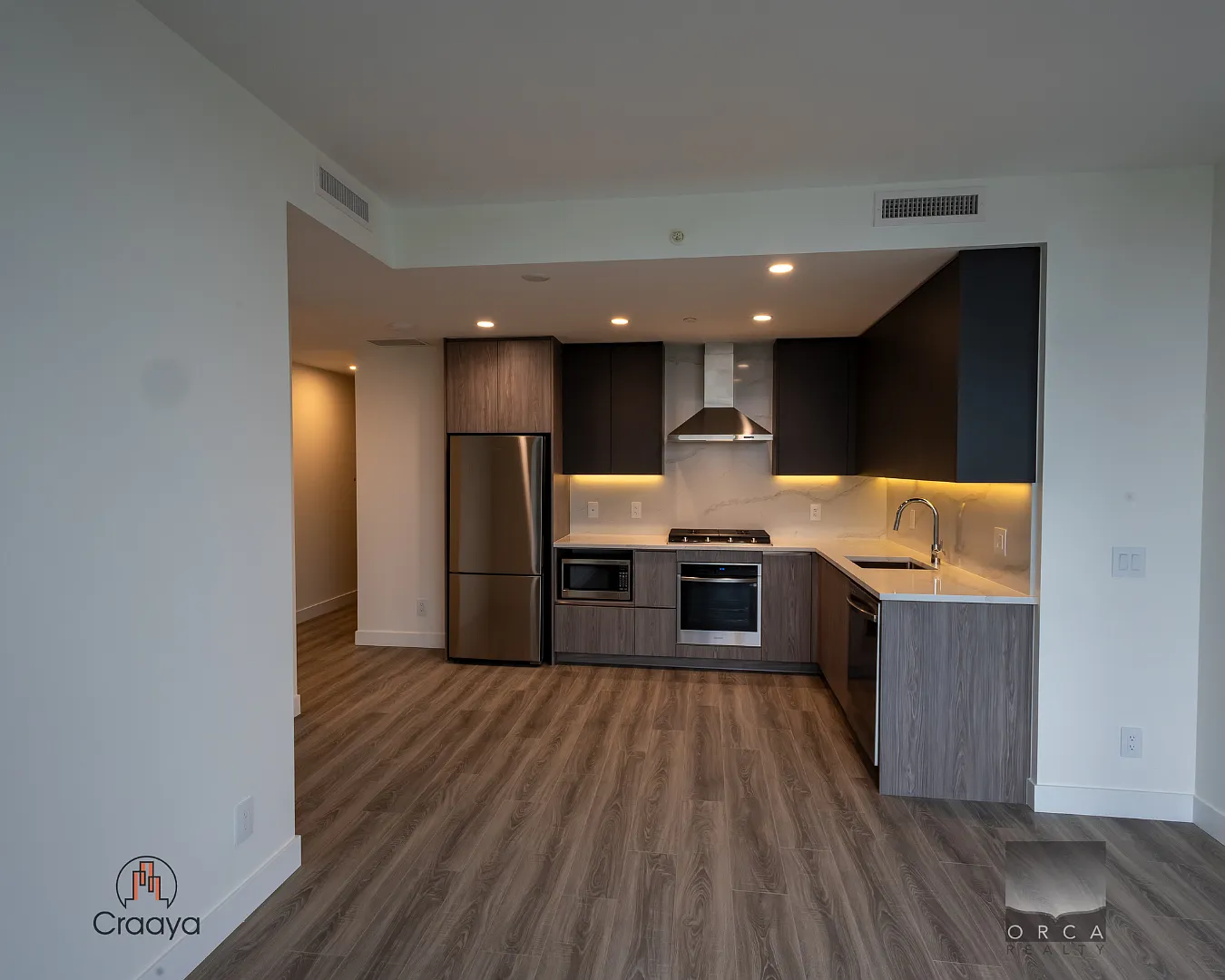 10750 135a St #1607 photo 1
