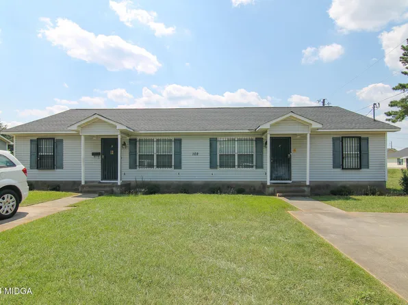 102 S Montrose St, Fort Valley, GA 31030