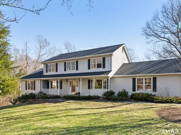 5 Autumn Ridge Road, New Fairfield, CT 06812