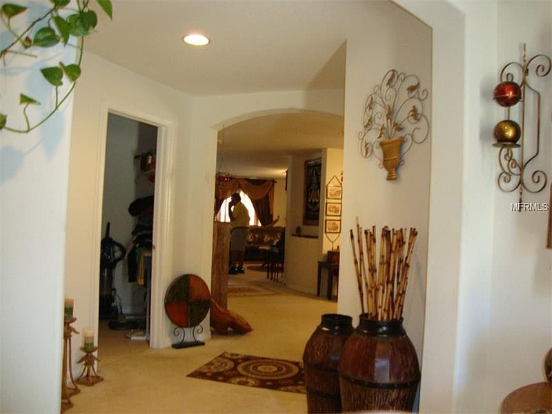 2nd image of 12119 Tree Haven Ave