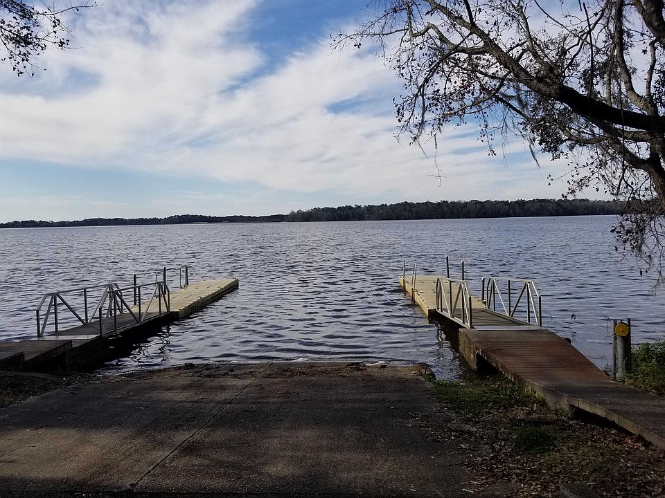 2nd image of Blount Creek Rd