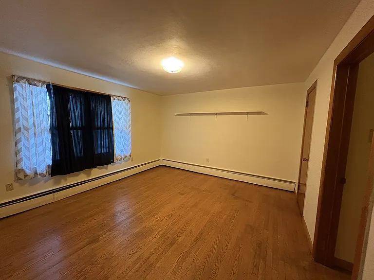 202 Hogan Blvd #2 — Photo 4