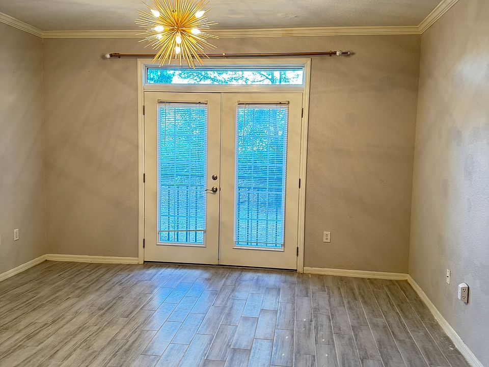 1st image of 4221 W Spruce St APT 1107