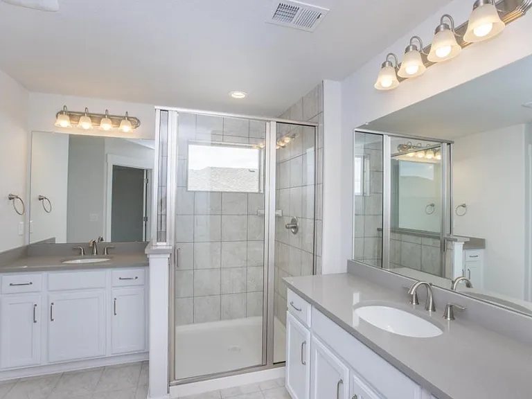 715 Lene Ln — Photo 34