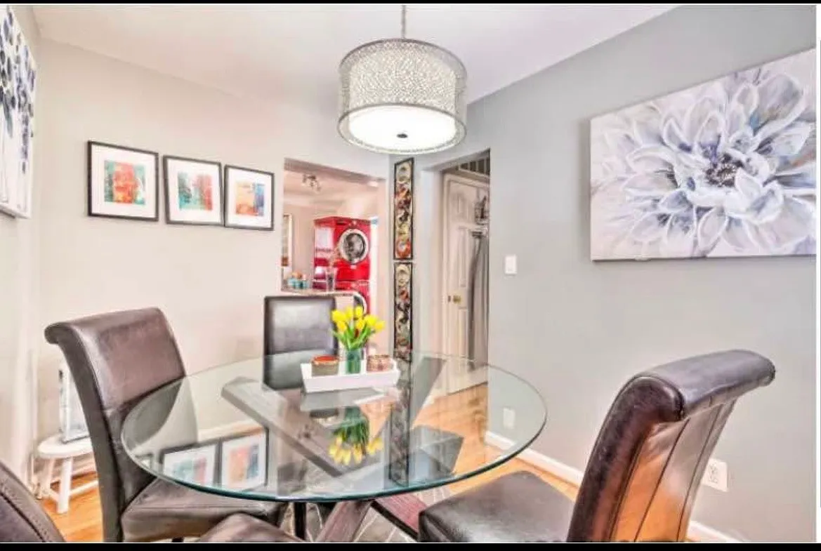 3 bed, 1152 sqft, $3,000 — Photo 2