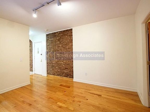 4th image of 79 Haven Ave APT 15