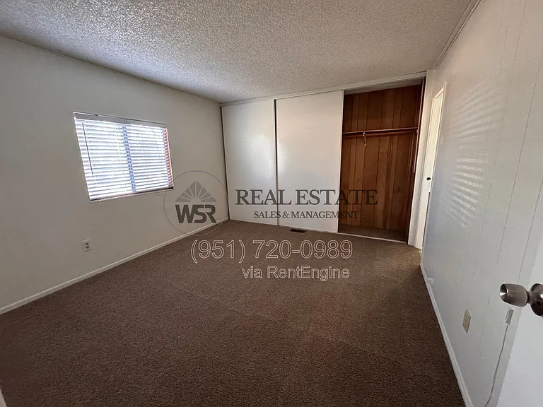 715 Massachusetts Ave — Photo 10