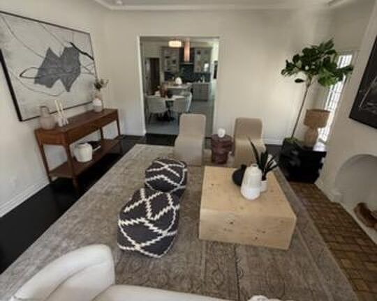 5th image of 351 S Detroit St APT 2