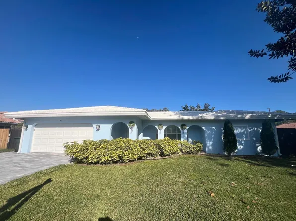 3244 NW 25th Way, Boca Raton, FL 33434