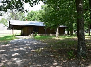 24898 S 469th Rd, Tahlequah, OK 74464