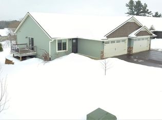 6159 Aspen Meadow Ct, Eau Claire, WI 54703