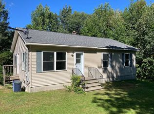 124 Prospect St, Wilton, ME 04294