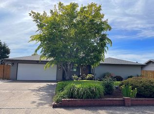 4670 Herman St, Eugene, OR 97404