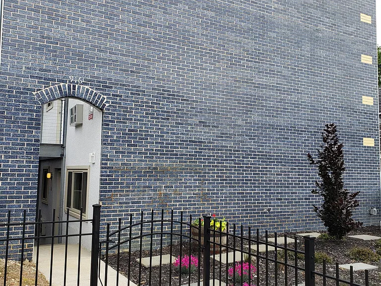 916 E Gay St — Photo 16