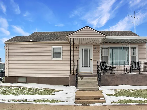 300 Madison St, Ellis, KS 67637