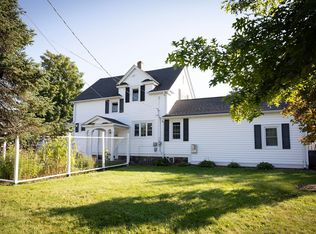 2016 Tyrol St, Duluth, MN 55811