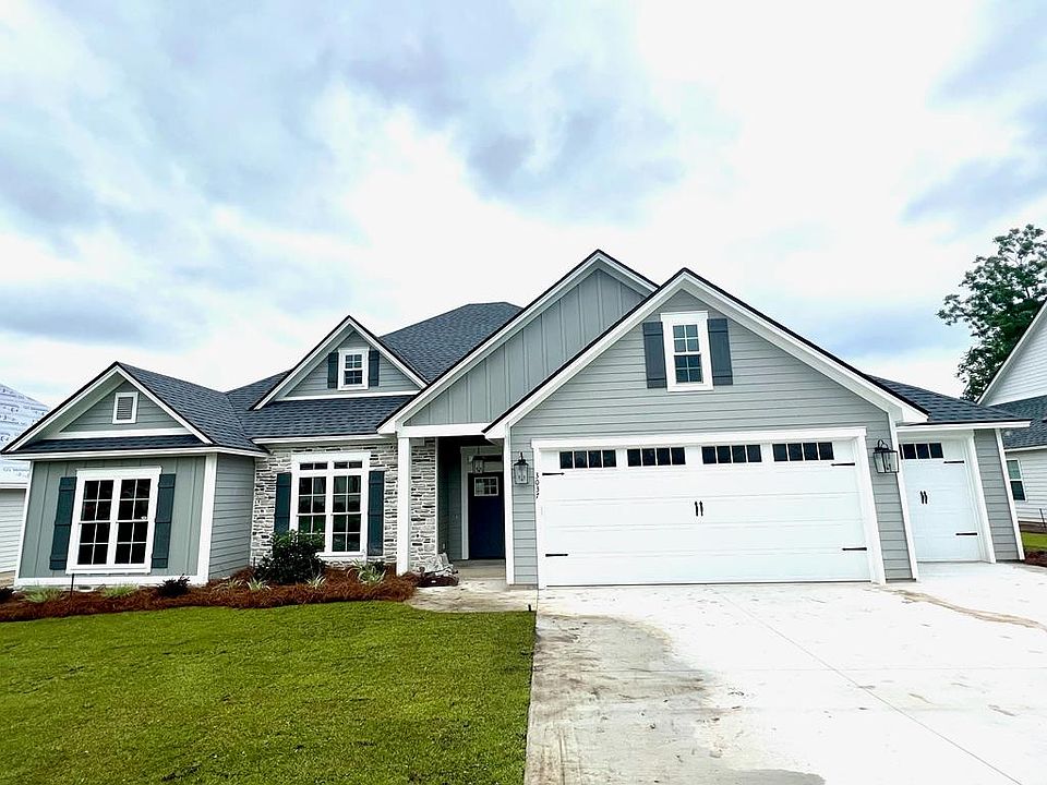 1st image of 3037 Houser Way