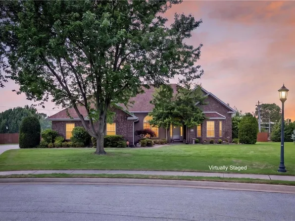 4752 Stonecrest, Springdale, AR 72762