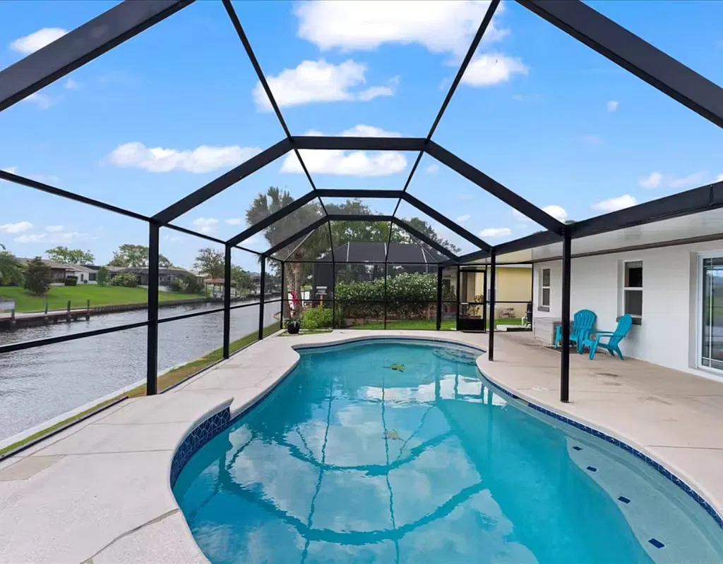 3 bed, $4,900 — Photo 4
