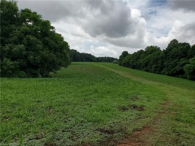 429 Harbour Ln, Siloam, NC, 27007