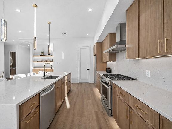 3rd image of 3215 Wake St