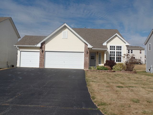 1st image of 3090 Bauer Dr