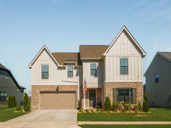 3476 Burgate Trl, Thompsons Station, TN 37179