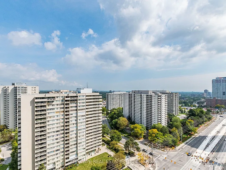 1 Elm Dr W #2111 — Photo 38