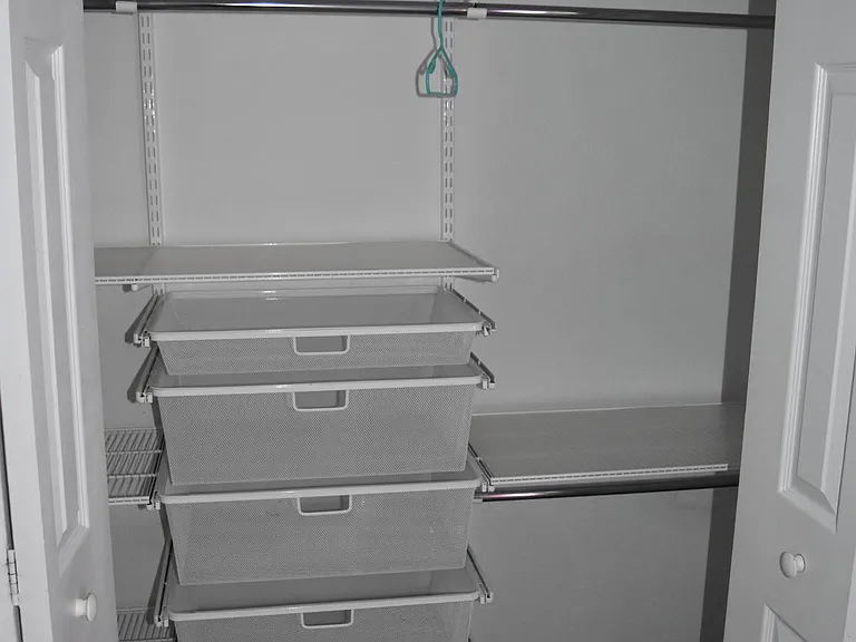 Bedroom 1 closet organizer (Elfa)