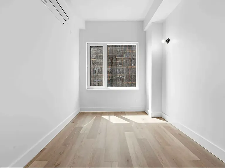89-25 162nd St #508 — Photo 7
