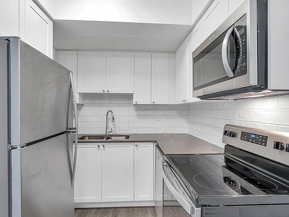 2nd image of 1180 Colville Rd #109