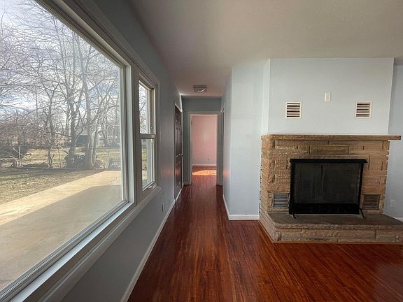 3rd image of 7313 Rogers St