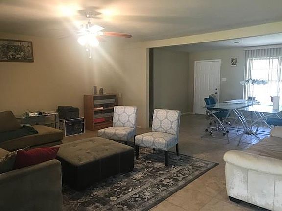 4th image of 65 White Oak Dr