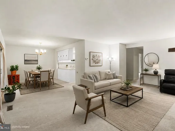 3367 S Leisure World Blvd Unit 95-2A, Silver Spring, MD 20906