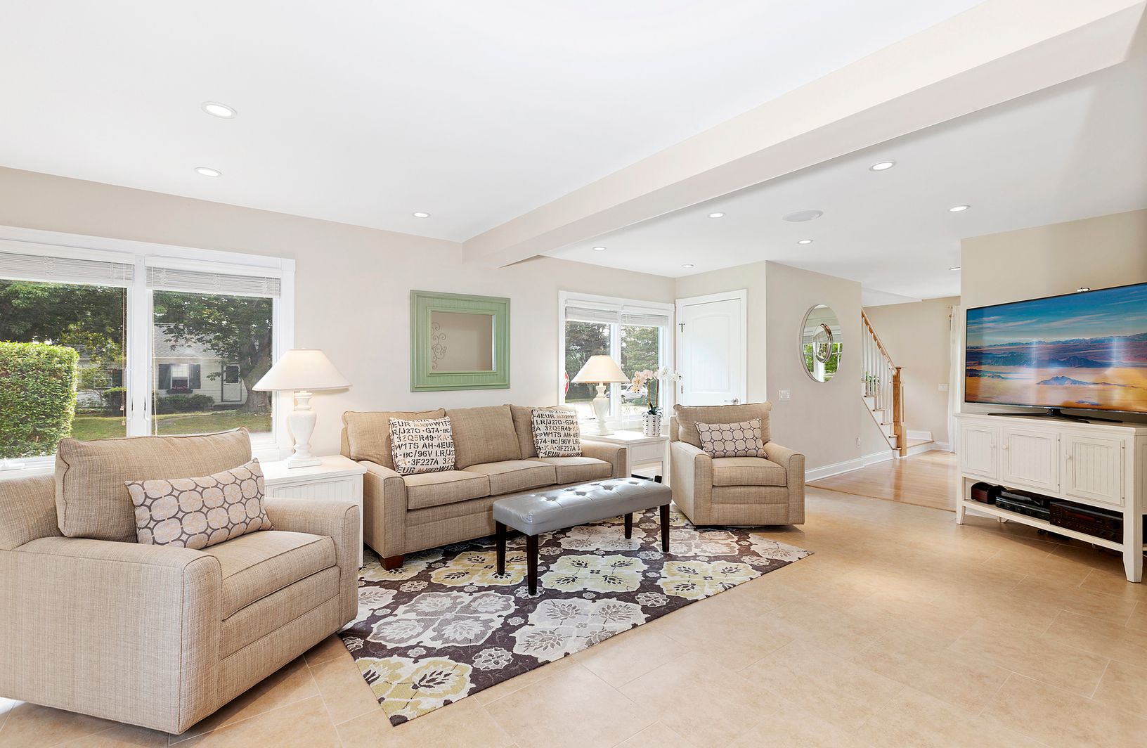  open living dining kitchen