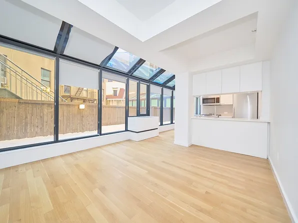 448 W 167th St APT 2B, New York, NY 10032