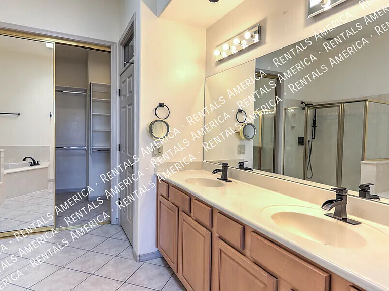 5032 N Valley Shadows Pl — Photo 18