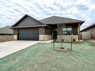 2044 Turtle Creek Way, Norman, OK 73071