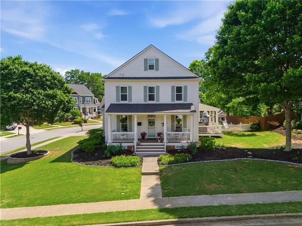 7306 Rocking Chair Ln, Hoschton, GA 30548