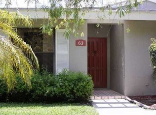 63 Meadows Dr, Boynton Beach, FL 33436