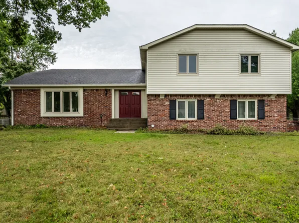 7235 Sondridge Cir, Indianapolis, IN 46256