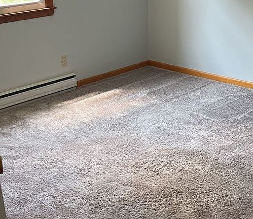 3rd image of 17 Winter St Unit 8