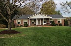 2nd image of 15662 Monticello Dr